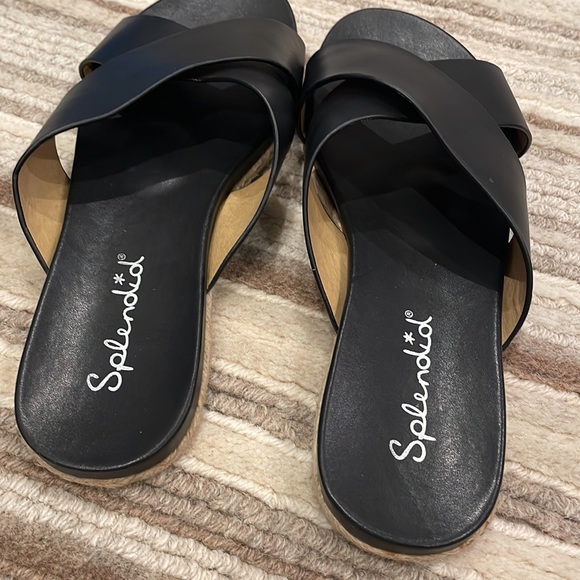 Black Splendid Woven Sandals - Picture 3 of 3